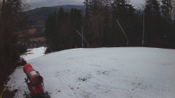 Prostřední část sjezdovky a snowpark