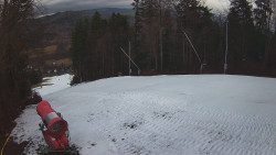 Prostřední část sjezdovky a snowpark