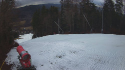 Prostřední část sjezdovky a snowpark