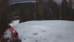 Prostřední část sjezdovky a snowpark