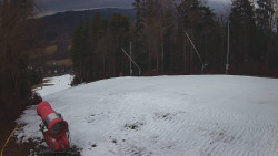 Prostřední část sjezdovky a snowpark