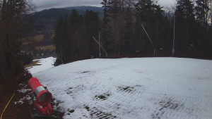 Skiareál Karolinka - Prostřední část sjezdovky a snowpark - 6.12.2025 v 08:25 Skiareál Karolinka - Prostřední část sjezdovky a snowpark - 6.12.2025 v 08:25