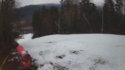 Prostřední část sjezdovky a snowpark