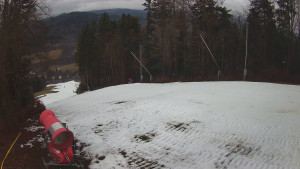 Skiareál Karolinka - Prostřední část sjezdovky a snowpark - 6.12.2025 v 09:10 Skiareál Karolinka - Prostřední část sjezdovky a snowpark - 6.12.2025 v 09:10