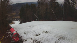 Prostřední část sjezdovky a snowpark