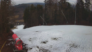 Skiareál Karolinka - Prostřední část sjezdovky a snowpark - 6.12.2025 v 09:35 Skiareál Karolinka - Prostřední část sjezdovky a snowpark - 6.12.2025 v 09:35