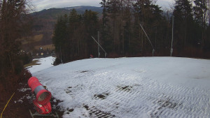 Skiareál Karolinka - Prostřední část sjezdovky a snowpark - 6.12.2025 v 09:50 Skiareál Karolinka - Prostřední část sjezdovky a snowpark - 6.12.2025 v 09:50