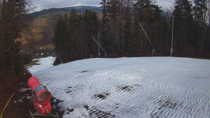 Skiareál Karolinka - Prostřední část sjezdovky a snowpark - 6.12.2025 v 10:10 Skiareál Karolinka - Prostřední část sjezdovky a snowpark - 6.12.2025 v 10:10