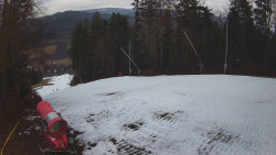 Prostřední část sjezdovky a snowpark
