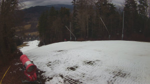 Skiareál Karolinka - Prostřední část sjezdovky a snowpark - 6.12.2025 v 11:15 Skiareál Karolinka - Prostřední část sjezdovky a snowpark - 6.12.2025 v 11:15