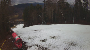 Skiareál Karolinka - Prostřední část sjezdovky a snowpark - 6.12.2025 v 11:40 Skiareál Karolinka - Prostřední část sjezdovky a snowpark - 6.12.2025 v 11:40