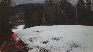 Skiareál Karolinka - Prostřední část sjezdovky a snowpark - 6.12.2025 v 11:50 Skiareál Karolinka - Prostřední část sjezdovky a snowpark - 6.12.2025 v 11:50