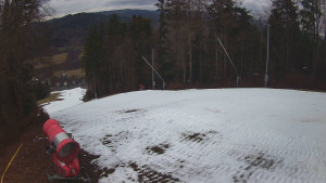 Skiareál Karolinka - Prostřední část sjezdovky a snowpark - 6.12.2025 v 13:02 Skiareál Karolinka - Prostřední část sjezdovky a snowpark - 6.12.2025 v 13:02