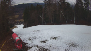 Skiareál Karolinka - Prostřední část sjezdovky a snowpark - 6.12.2025 v 13:05 Skiareál Karolinka - Prostřední část sjezdovky a snowpark - 6.12.2025 v 13:05