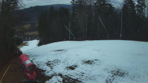 Skiareál Karolinka - Prostřední část sjezdovky a snowpark - 6.12.2025 v 15:50 Skiareál Karolinka - Prostřední část sjezdovky a snowpark - 6.12.2025 v 15:50