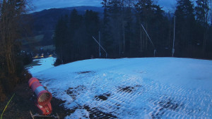 Skiareál Karolinka - Prostřední část sjezdovky a snowpark - 6.12.2025 v 16:15 Skiareál Karolinka - Prostřední část sjezdovky a snowpark - 6.12.2025 v 16:15