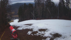 Prostřední část sjezdovky a snowpark