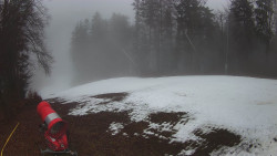 Prostřední část sjezdovky a snowpark