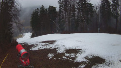 Prostřední část sjezdovky a snowpark