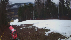 Prostřední část sjezdovky a snowpark