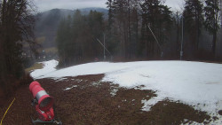 Prostřední část sjezdovky a snowpark