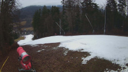 Prostřední část sjezdovky a snowpark