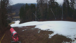 Prostřední část sjezdovky a snowpark