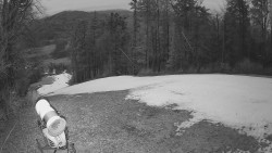 Prostřední část sjezdovky a snowpark