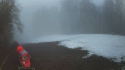 Prostřední část sjezdovky a snowpark
