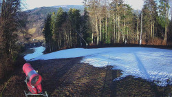 Prostřední část sjezdovky a snowpark