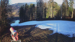 Prostřední část sjezdovky a snowpark