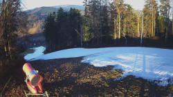 Prostřední část sjezdovky a snowpark