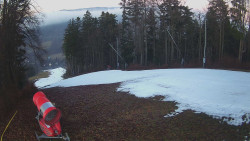 Prostřední část sjezdovky a snowpark