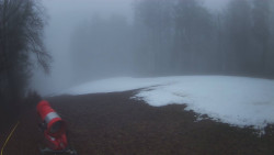 Prostřední část sjezdovky a snowpark