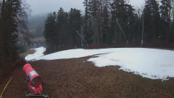 Prostřední část sjezdovky a snowpark