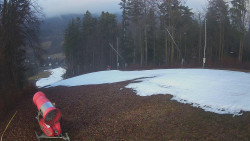 Prostřední část sjezdovky a snowpark