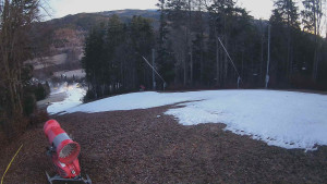 Skiareál Karolinka - Prostřední část sjezdovky a snowpark - 13.12.2025 v 07:02 Skiareál Karolinka - Prostřední část sjezdovky a snowpark - 13.12.2025 v 07:02