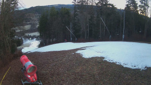 Skiareál Karolinka - Prostřední část sjezdovky a snowpark - 13.12.2025 v 07:20 Skiareál Karolinka - Prostřední část sjezdovky a snowpark - 13.12.2025 v 07:20