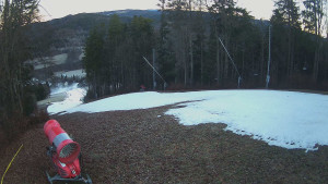 Skiareál Karolinka - Prostřední část sjezdovky a snowpark - 13.12.2025 v 07:35 Skiareál Karolinka - Prostřední část sjezdovky a snowpark - 13.12.2025 v 07:35