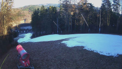 Prostřední část sjezdovky a snowpark