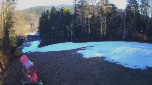 Skiareál Karolinka - Prostřední část sjezdovky a snowpark - 13.12.2025 v 09:35 Skiareál Karolinka - Prostřední část sjezdovky a snowpark - 13.12.2025 v 09:35