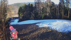 Skiareál Karolinka - Prostřední část sjezdovky a snowpark - 13.12.2025 v 10:05 Skiareál Karolinka - Prostřední část sjezdovky a snowpark - 13.12.2025 v 10:05