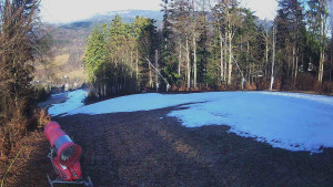 Skiareál Karolinka - Prostřední část sjezdovky a snowpark - 13.12.2025 v 11:32 Skiareál Karolinka - Prostřední část sjezdovky a snowpark - 13.12.2025 v 11:32