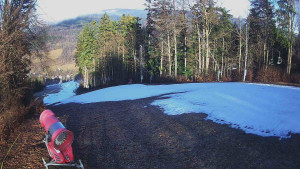 Skiareál Karolinka - Prostřední část sjezdovky a snowpark - 13.12.2025 v 11:40 Skiareál Karolinka - Prostřední část sjezdovky a snowpark - 13.12.2025 v 11:40