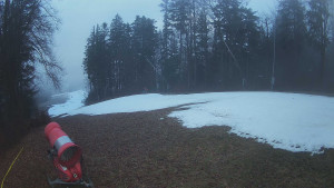 Skiareál Karolinka - Prostřední část sjezdovky a snowpark - 13.12.2025 v 12:40 Skiareál Karolinka - Prostřední část sjezdovky a snowpark - 13.12.2025 v 12:40