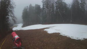 Skiareál Karolinka - Prostřední část sjezdovky a snowpark - 13.12.2025 v 13:32 Skiareál Karolinka - Prostřední část sjezdovky a snowpark - 13.12.2025 v 13:32