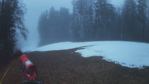 Skiareál Karolinka - Prostřední část sjezdovky a snowpark - 13.12.2025 v 15:50 Skiareál Karolinka - Prostřední část sjezdovky a snowpark - 13.12.2025 v 15:50