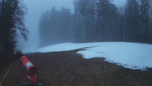 Skiareál Karolinka - Prostřední část sjezdovky a snowpark - 13.12.2025 v 16:05 Skiareál Karolinka - Prostřední část sjezdovky a snowpark - 13.12.2025 v 16:05