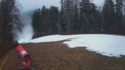 Prostřední část sjezdovky a snowpark