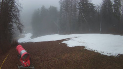 Prostřední část sjezdovky a snowpark